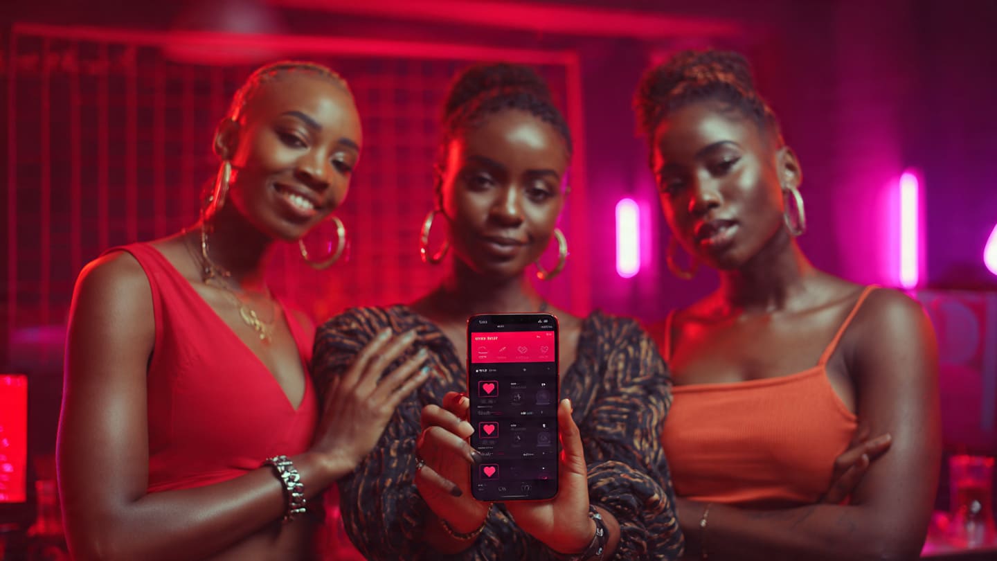 A professional Nigerian creator looking confident while learning how to get more viewers on Instagram live in a Lagos studio.